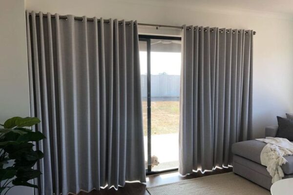 Buy Best Eyelet Curtains Dubai Online From Our #1 Shop