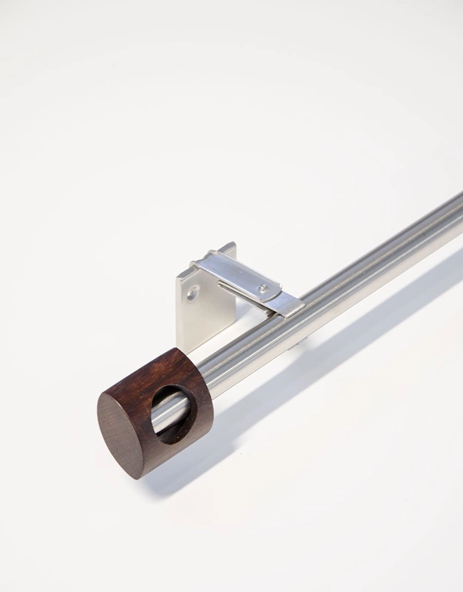 Vision curtain rod, stainless steel and coffee